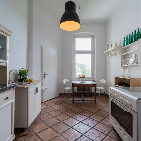 Center Schwabing Spacious Flat * Mnichov